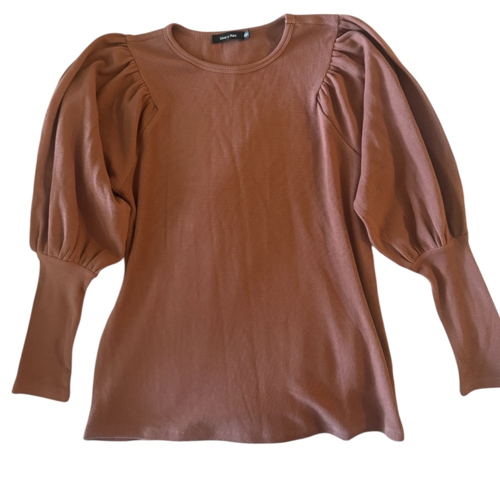 Doe & Rae Elegant Puff Sleeve Top